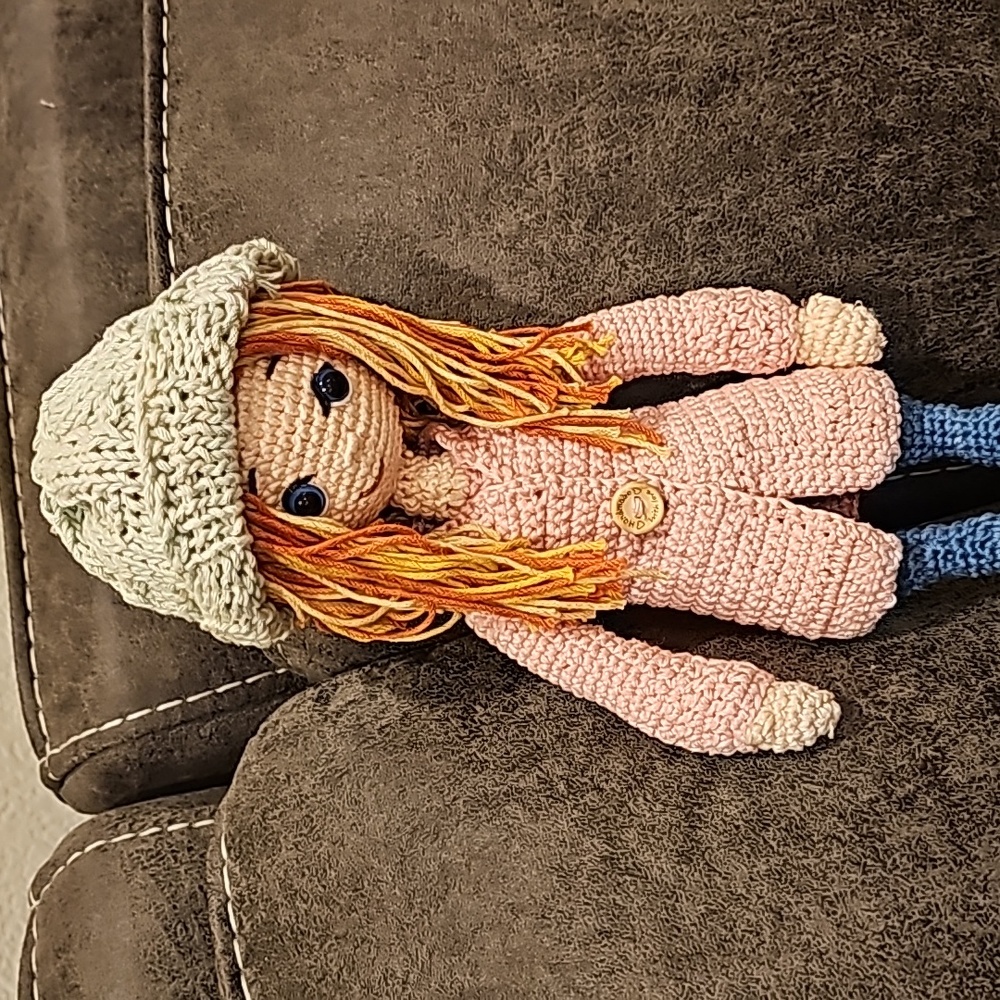 Doll🌸 - Picture 2 of 3